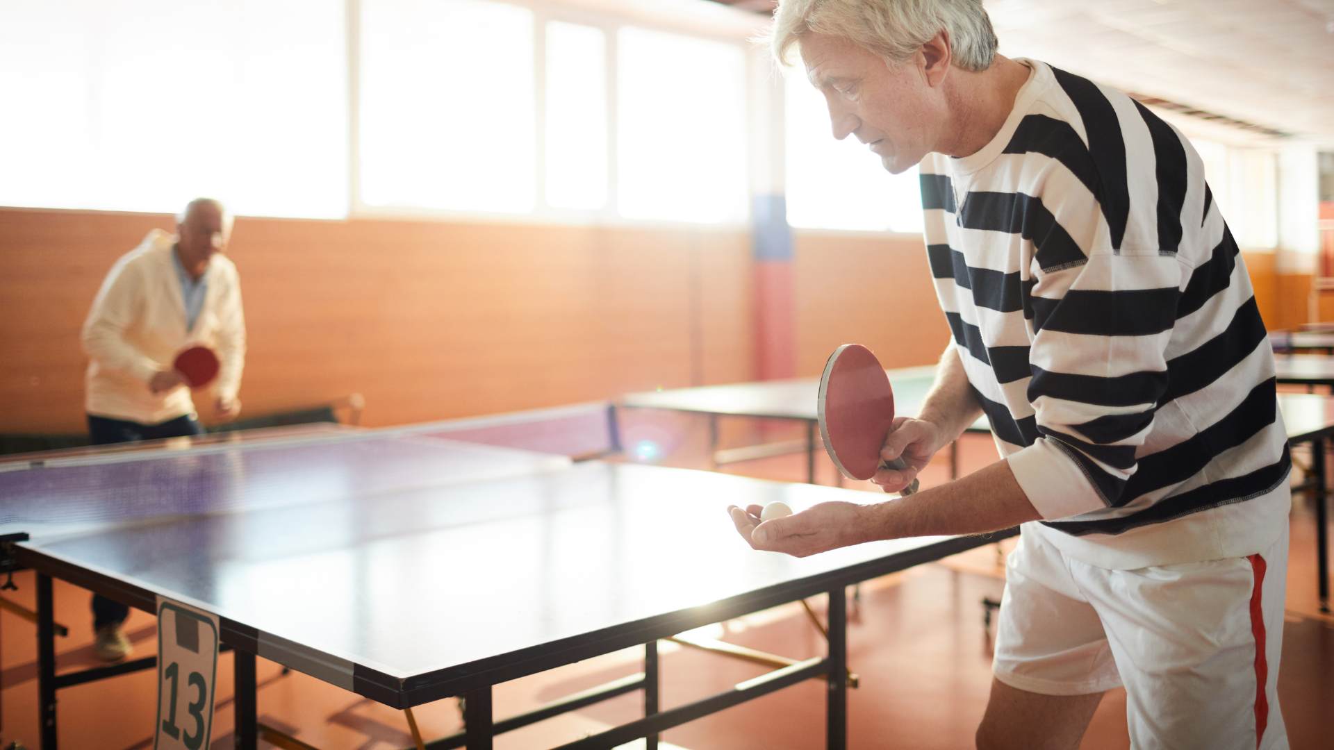 Une table de ping-pong indoor